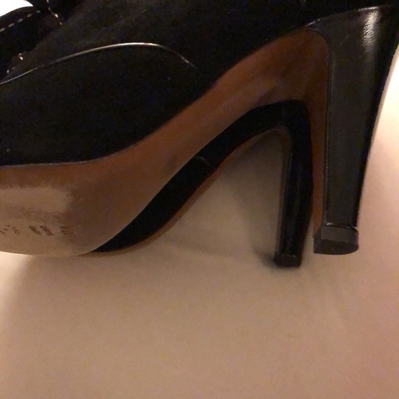 Moschino Cheap and Chic 37.5 7.5 peep toe lace up spectator suede heels retro - Picture 7 of 8